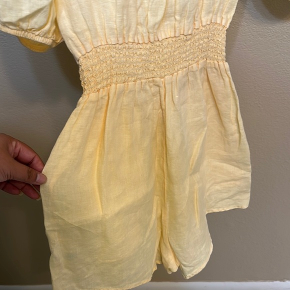 Bella Dahl Soft Yellow romper - Picture 8 of 8